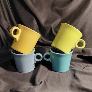 4 different colored Fiesta Ware HLC Tom & Jerry Ring Handle Mugs USA